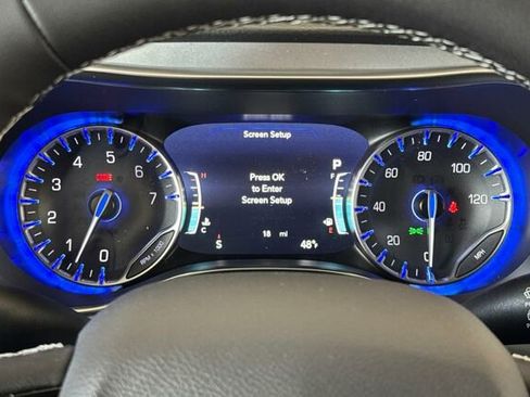 New 2026 Chrysler Pacifica Limited image 23