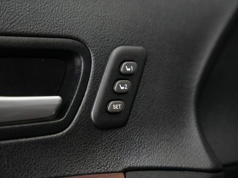 Used 2019 Toyota Sienna Limited Premium image 46