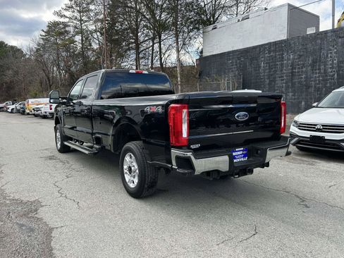 Used 2025 Ford F250 XLT image 5