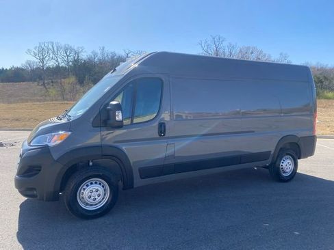 New 2026 RAM ProMaster 2500 w/ Premium Convenience Group image 9