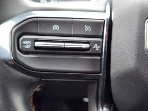 Certified 2023 GMC Canyon AT4 w/ Canyon Safety Plus Package image 28