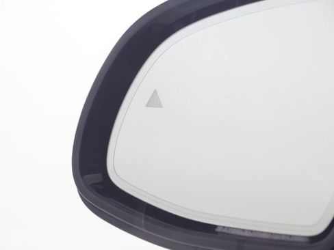 Used 2023 BMW X5 xDrive45e w/ M Sport Package image 28