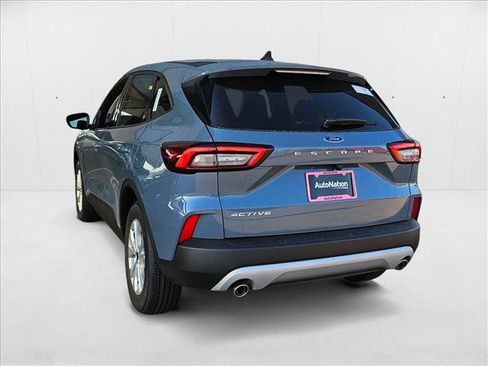 New 2025 Ford Escape Active image 9