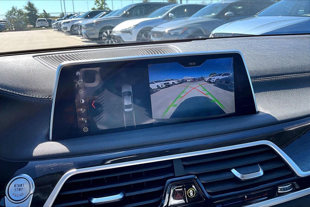 Used 2019 BMW 740i RWD image 23