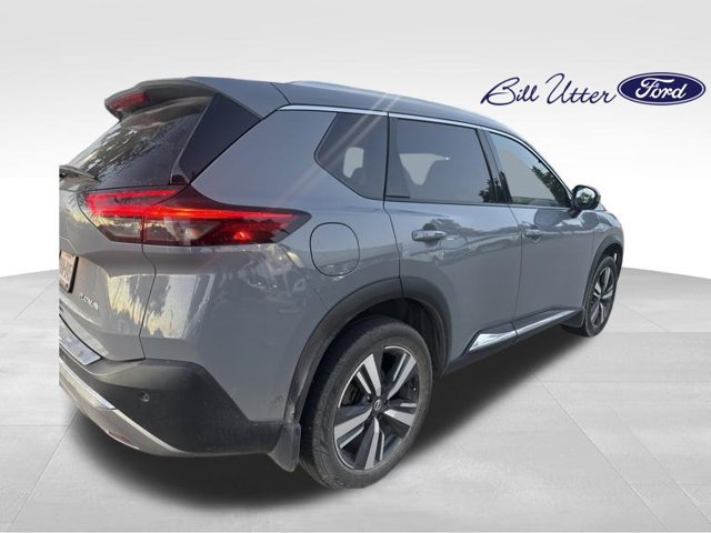Used 2021 Nissan Rogue Platinum FWD image 4