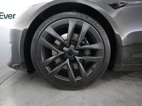 Used 2022 Tesla Model S AWD/4WD image 19