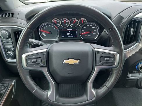 Used 2022 Chevrolet Silverado 1500 LT w/ LPO, Dark Essentials Package AWD/4WD image 27