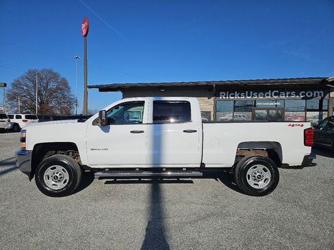 Used 2019 Chevrolet Silverado 2500 W/T w/ WT Convenience Package image 11