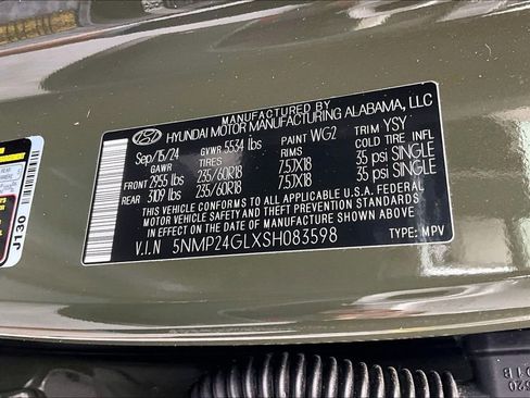 Used 2025 Hyundai Santa Fe SEL FWD image 18
