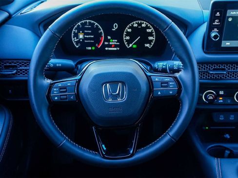 Certified 2026 Honda HR-V Sport image 15