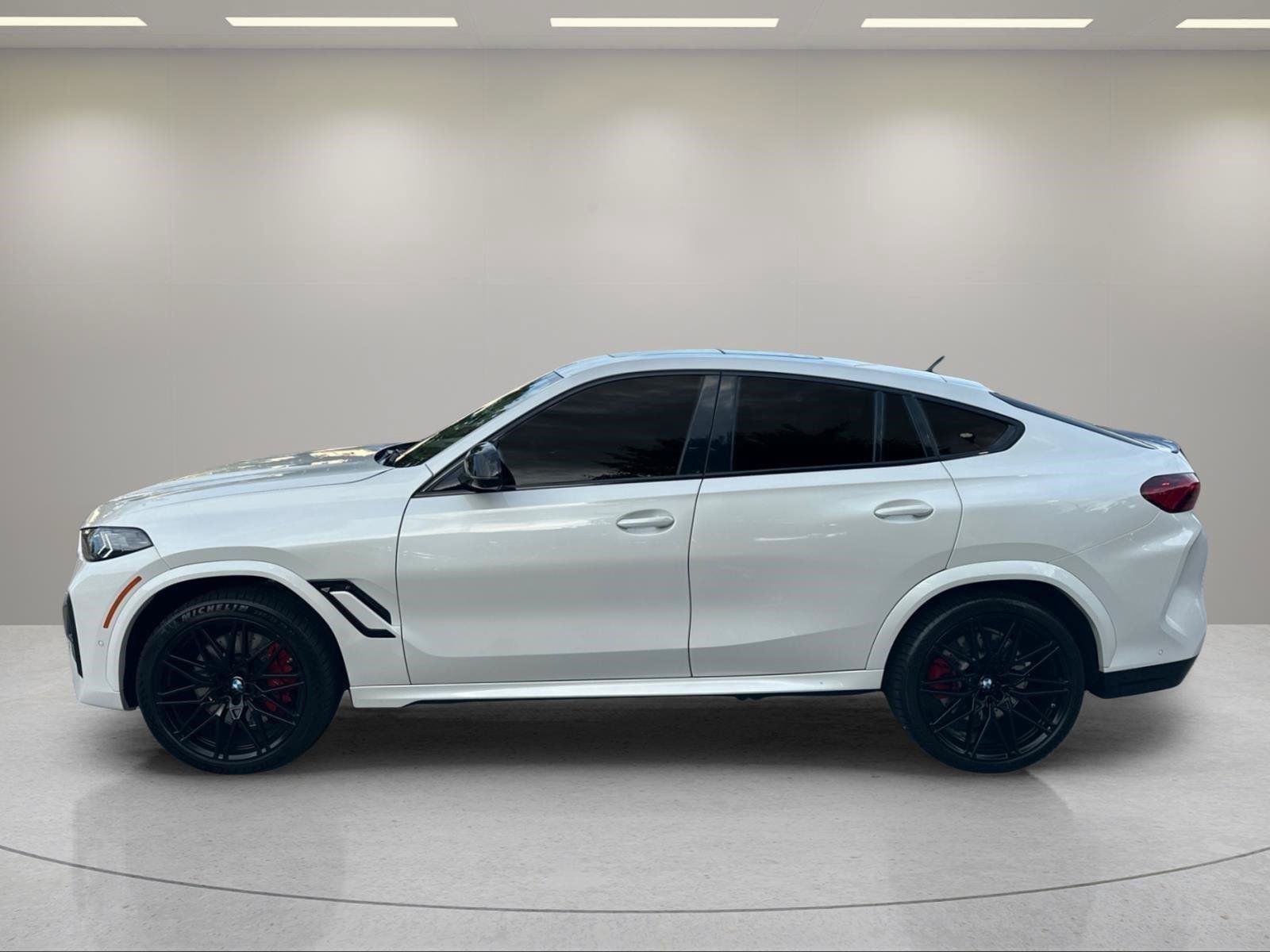 Used 2024 BMW X6 M Competition w/ Executive Package AWD/4WD image 2