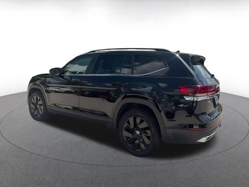 Used 2026 Volkswagen Atlas SE AWD/4WD image 10