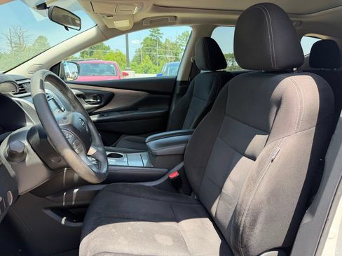 Used 2016 Nissan Murano SV w/ Premium Package FWD image 10