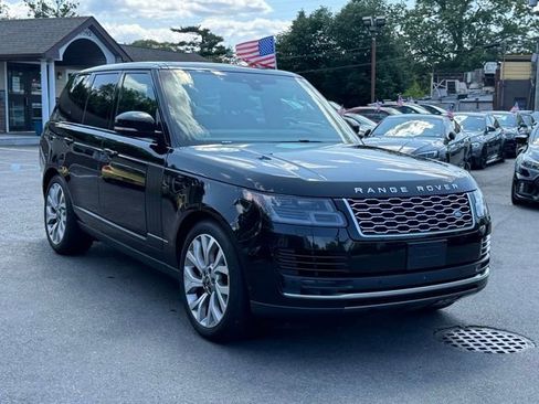 Used 2019 Land Rover Range Rover Supercharged image 3