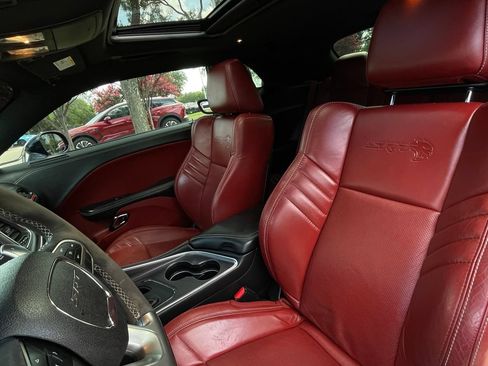 Used 2023 Dodge Challenger SRT Hellcat RWD image 22