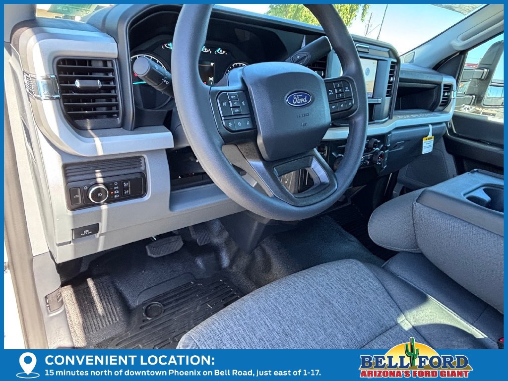 New 2027 Ford F250 XL w/ XL Chrome Package RWD image 9