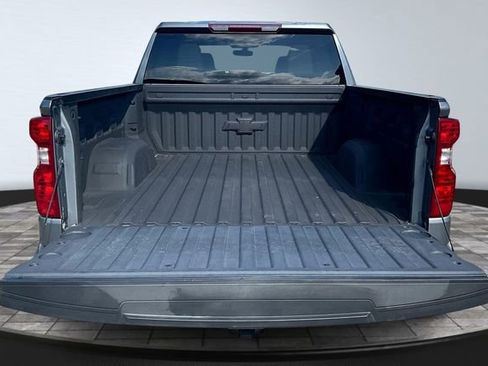 Used 2022 Chevrolet Silverado 1500 LT w/ Safety Package image 8