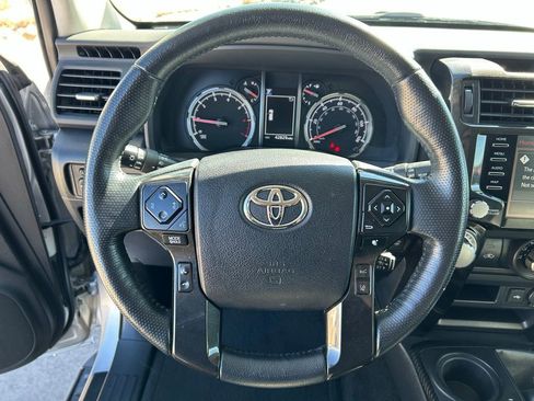 Used 2024 Toyota 4Runner TRD Off-Road Premium AWD/4WD image 13