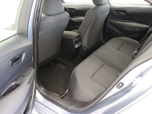 Used 2025 Toyota Corolla LE FWD image 24