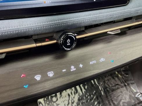 Certified 2023 Nissan Ariya image 16