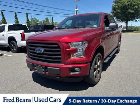 Used 2015 Ford F150 XLT w/ Equipment Group 302A Luxury AWD/4WD image 14