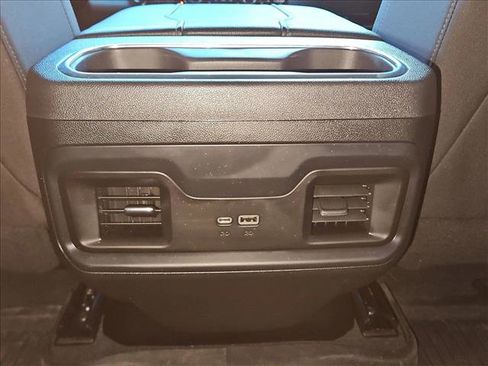 Used 2023 Chevrolet Silverado 1500 RST w/ Z71 Off-Road Package AWD/4WD image 16