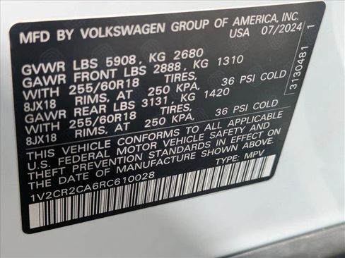 Used 2024 Volkswagen Atlas Peak Edition SE AWD/4WD image 25