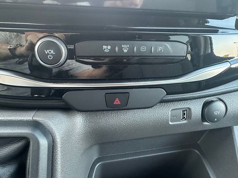 New 2025 Ford Transit 350 XLT image 16