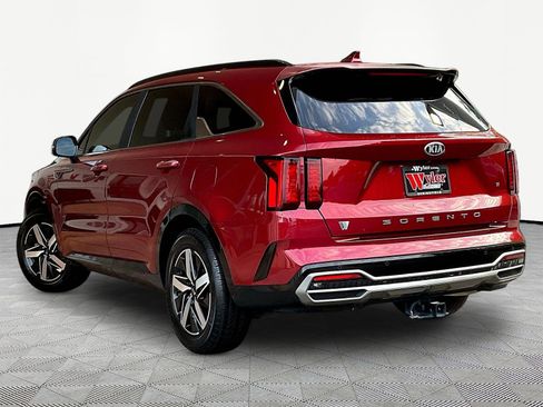 Used 2021 Kia Sorento S w/ Panoramic Sunroof Package FWD image 4