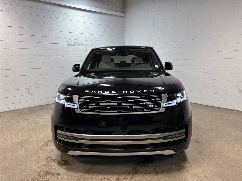 New 2026 Land Rover Range Rover SE AWD/4WD image 3