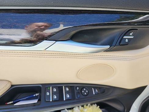 Used 2018 BMW X5 xDrive35i image 21