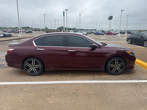 Used 2016 Honda Accord Sport image 6