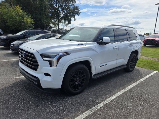 Used 2023 Toyota Sequoia SR5 w/ SR5 Premium Package RWD image 14