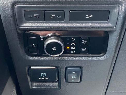 Used 2023 Ford F150 XLT w/ Equipment Group 302A High image 29