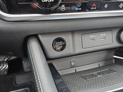 New 2026 Nissan Rogue Platinum AWD/4WD image 25