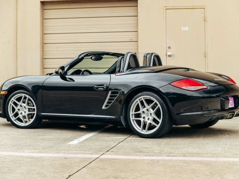 Used 2011 Porsche Boxster RWD image 4