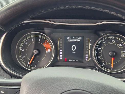 Used 2020 Jeep Cherokee Latitude Plus AWD/4WD image 31
