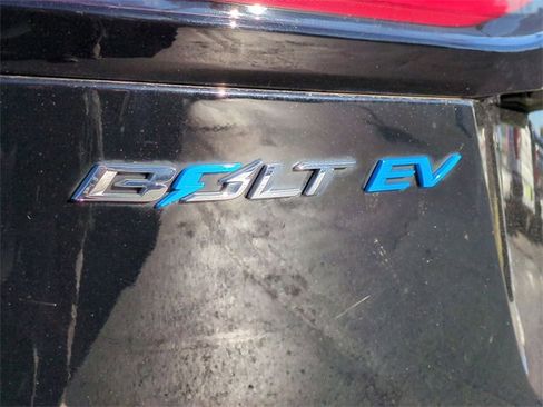 Certified 2023 Chevrolet Bolt LT w/ Driver Confidence Package image 30