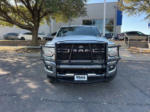 Used 2022 RAM 2500 Tradesman image 2