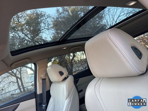 Used 2023 Acura MDX SH-AWD w/ Advance Package image 14