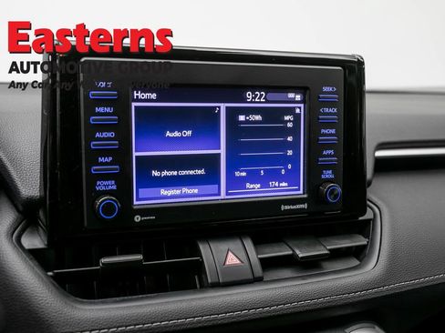 Used 2021 Toyota RAV4 XLE w/ XLE Grade Weather Package AWD/4WD image 19