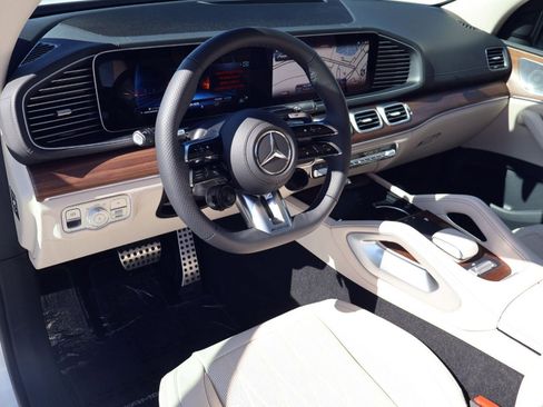 Used 2026 Mercedes-Benz GLE 53 AMG 4MATIC image 4