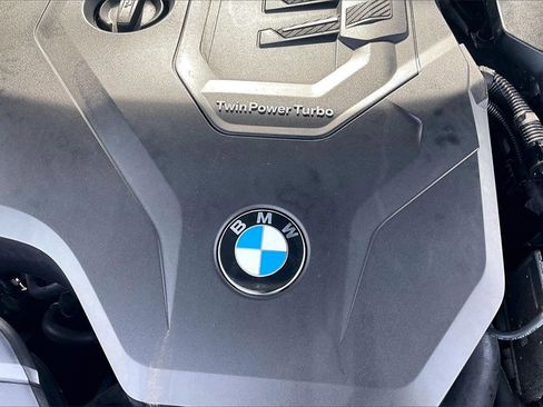 Used 2021 BMW 330i xDrive Sedan w/ Driving Assistance Package image 33