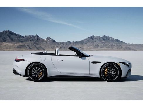 New 2026 Mercedes-Benz SL 63 AMG S e Performance 4MATIC image 2
