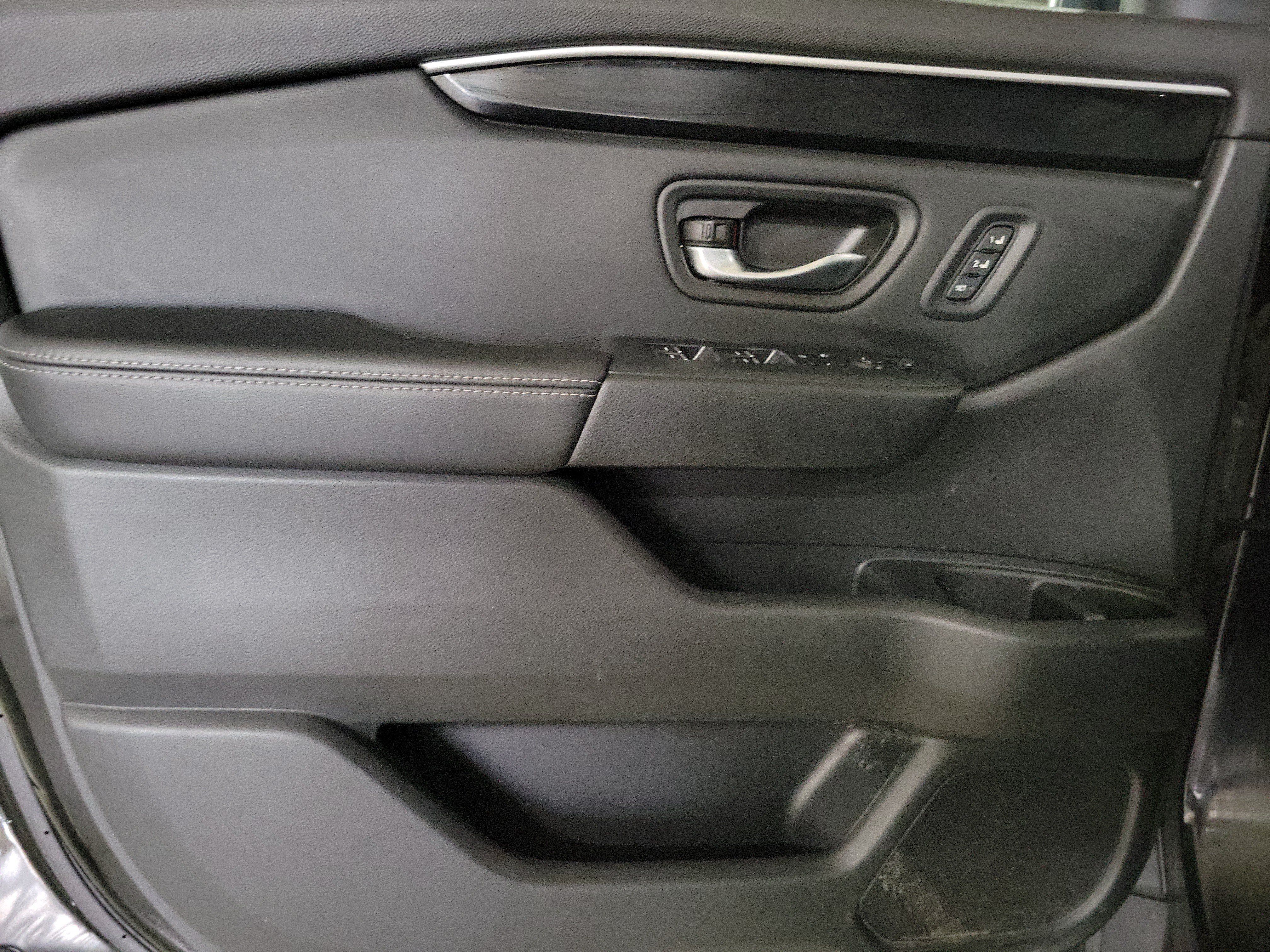 Certified 2024 Honda Pilot Touring image 21