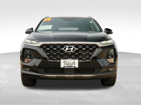 Used 2019 Hyundai Santa Fe AWD image 2