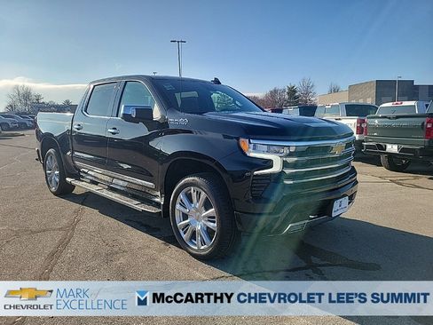 New 2026 Chevrolet Silverado 1500 High Country w/ High Country Premium Package image 2