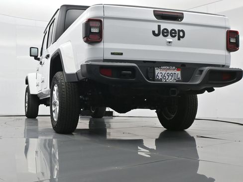 Used 2023 Jeep Gladiator Sport image 52