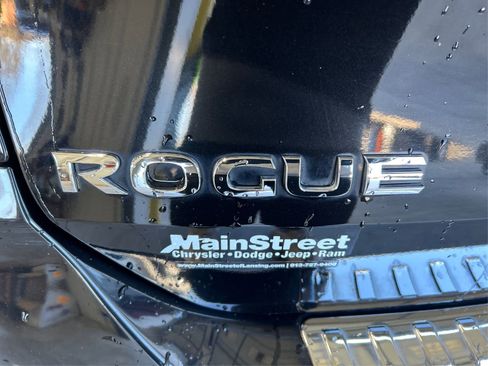 Used 2020 Nissan Rogue S w/ Special Edition Package image 23