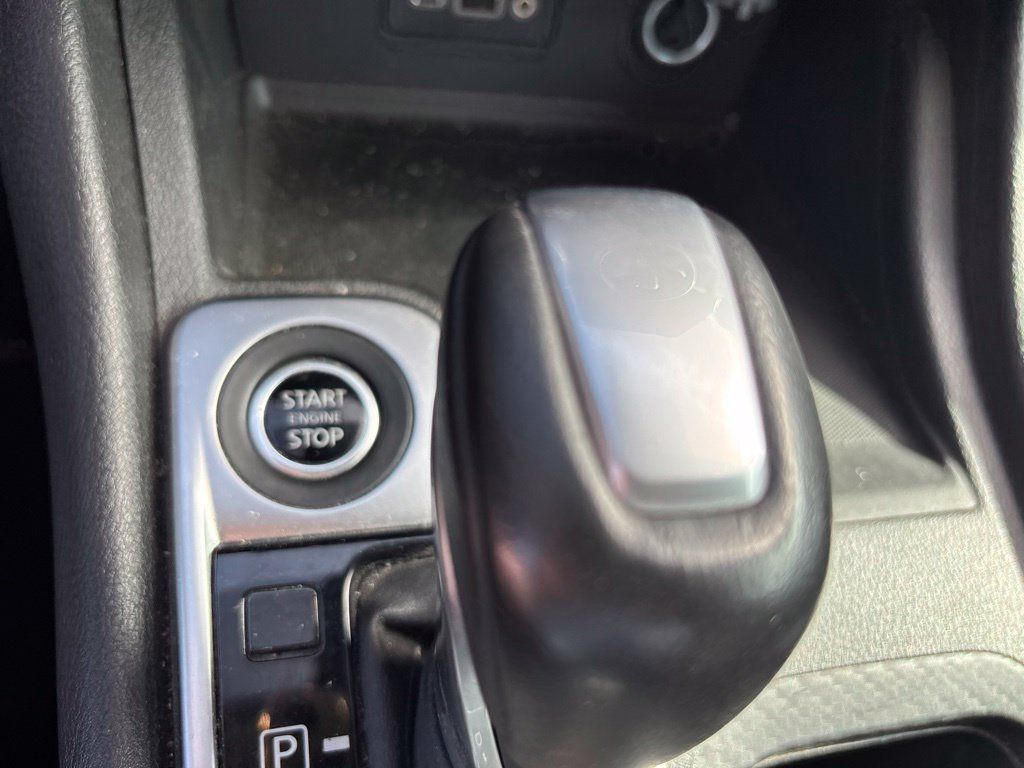 Used 2023 Nissan Sentra SR FWD image 24